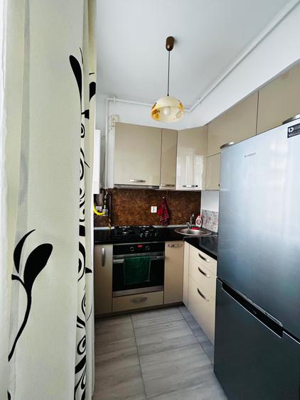 Apartament cu 2 camere semidecomandat în Vest