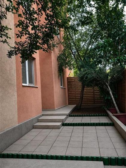 Apartament cu 2 camere decomandat, mobilat în Tătărași