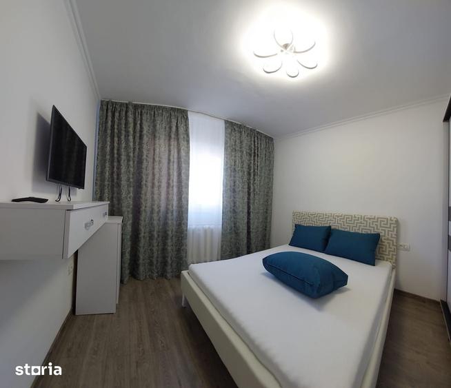 Apartament cu 2 camere decomandat în Far