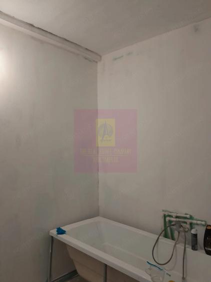 Casă cu 3 camere cu Teren 200 Mp în Giulești
