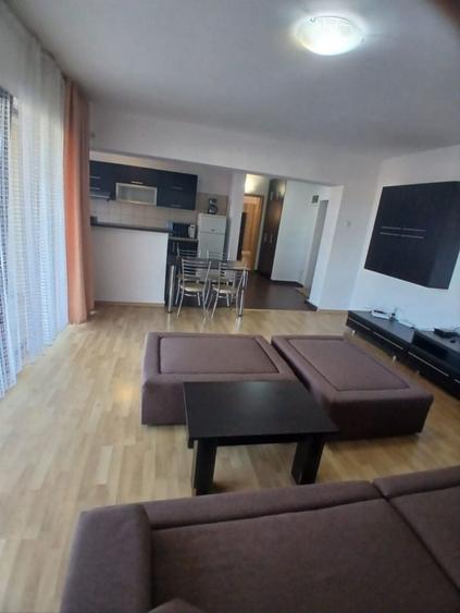 Apartament cu 2 camere decomandat în Trivale