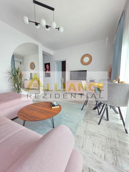Duplex cu 3 camere cu Canalizare în Sud
