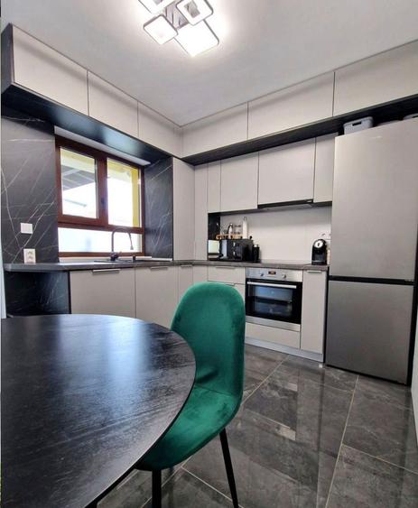Duplex cu 3 camere cu Canalizare în Giroc