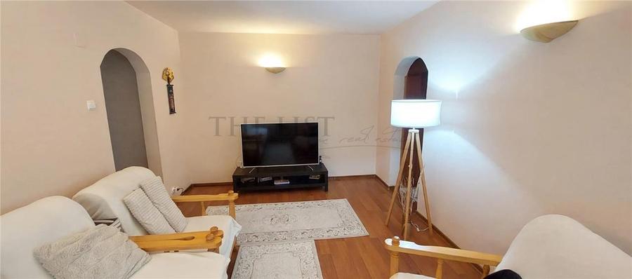 Apartament cu 3 camere decomandat, mobilat în Bucureștii Noi