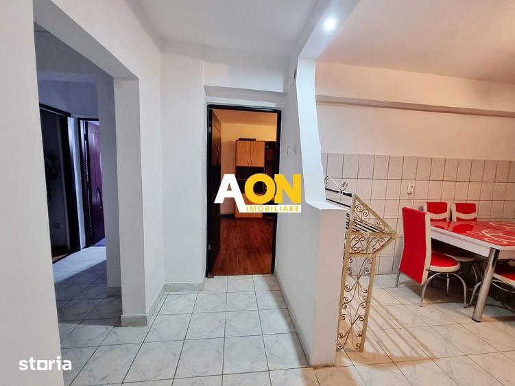 Apartament cu 3 camere, mobilat în Cetate