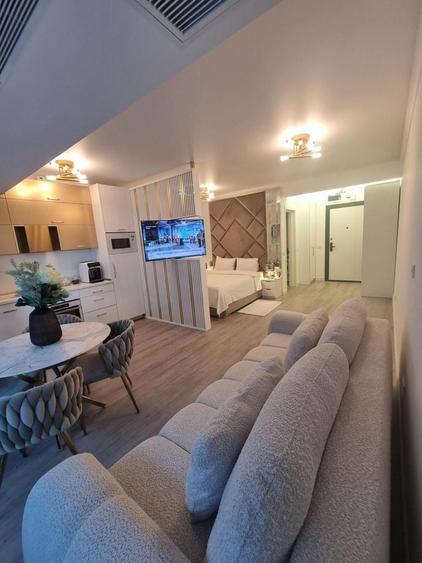 Inchiriez studio de lux in complexul rezidential White Titanic - 1