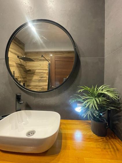 Apartament cu 2 camere decomandat, mobilat în Tomis Plus