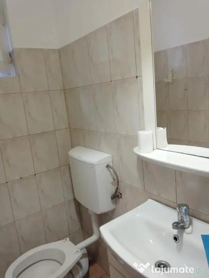 Garsonieră decomandată în Sebastian