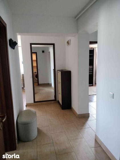 Apartament cu 3 camere în Florești