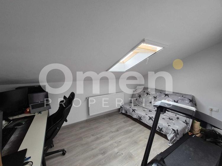 Apartament cu 4 camere decomandat, mobilat în Exterior Vest