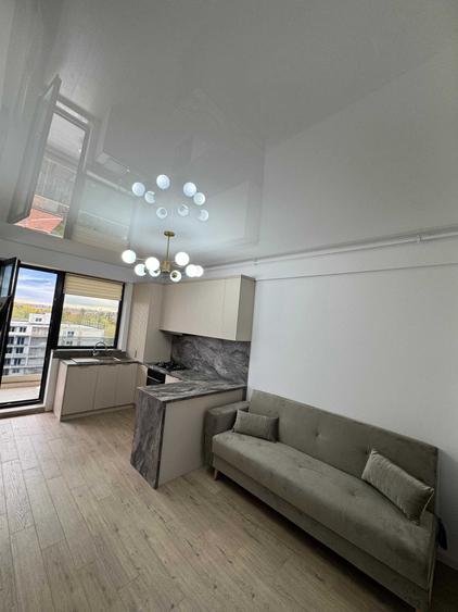 Apartament cu 2 camere decomandat în Palazu Mare