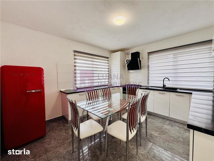 Casă cu 4 camere cu Teren 250 Mp în Roșia