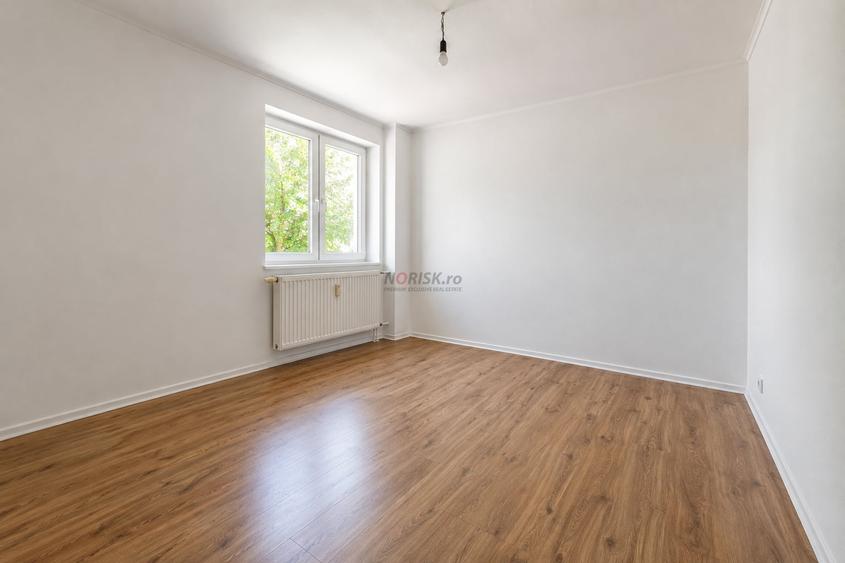Apartament cu 2 camere semidecomandat în Titan