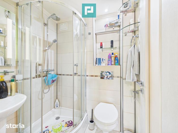 Apartament cu 3 camere în Complex Studențesc