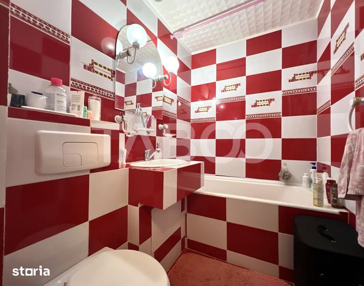 Apartament cu 3 camere semidecomandat în Mănăștur