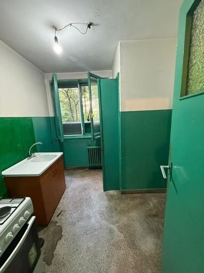 Apartament cu 2 camere semidecomandat în Republicii