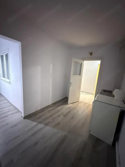 Apartament cu 2 camere decomandat în Est