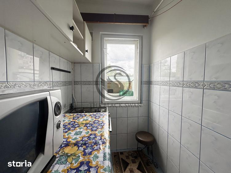 Garsonieră, mobilată în Vest
