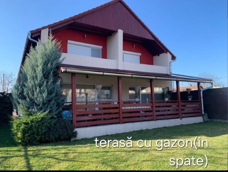 Casă individuală cu 5 camere cu Teren 580 Mp în Dumbrăvița