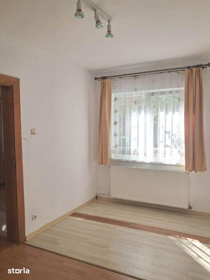 Apartament cu 2 camere nedecomandat în Vasile Aaron