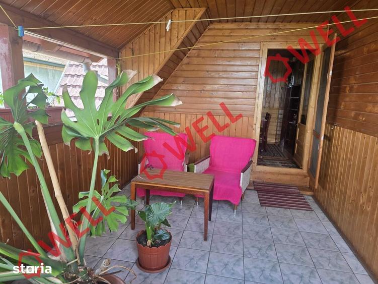 Casă cu 6 camere cu Teren 421 Mp în Central