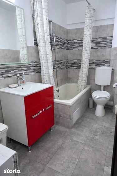 Apartament cu 3 camere decomandat în Pădurii