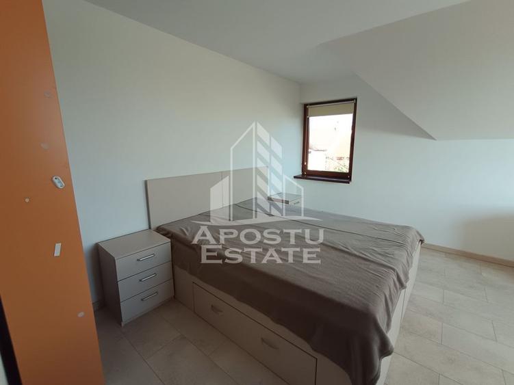 Casă cu 4 camere cu Teren 500 Mp în Girocului