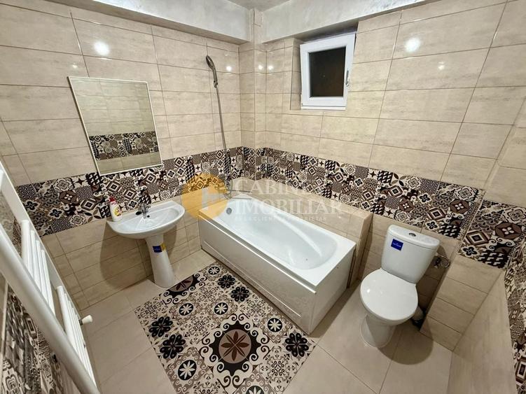 Apartament cu 3 camere decomandat în Valea Lupului