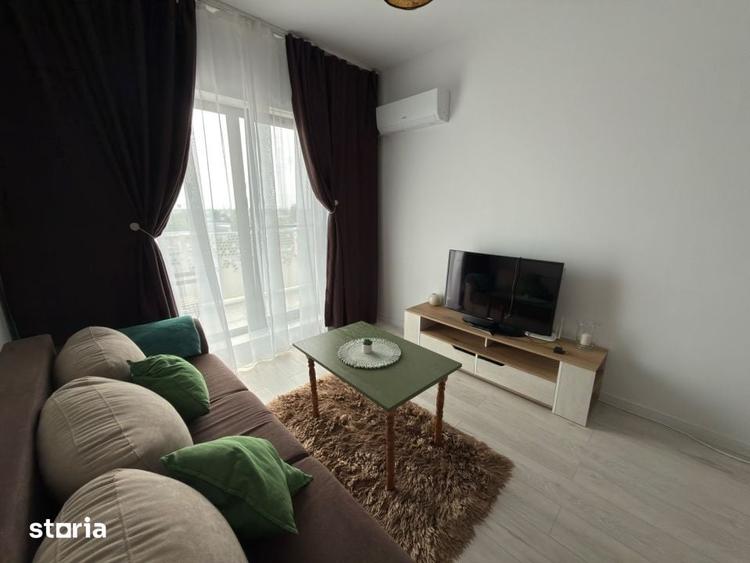 Apartament cu 2 camere decomandat în Xenia