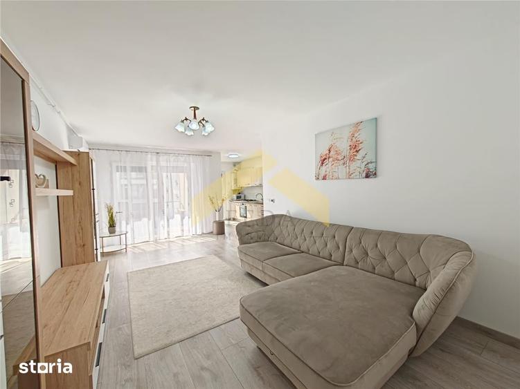 Apartament cu 3 camere decomandat, mobilat în Șega