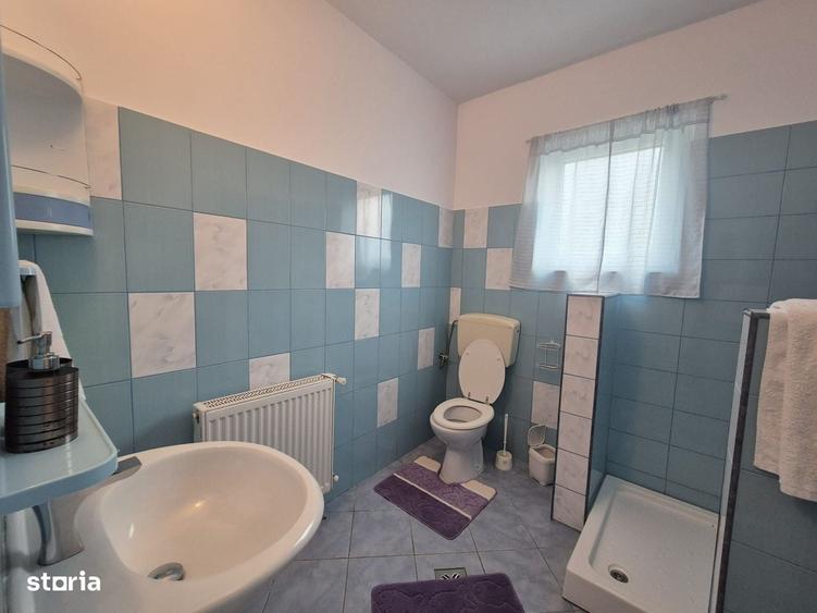Casă cu 4 camere în Arbore