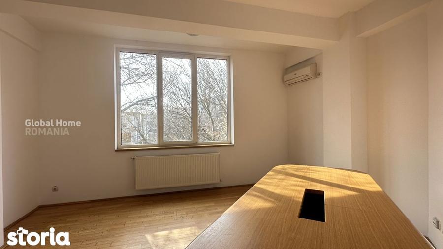 Apartament cu 6 camere, mobilat în Herăstrău
