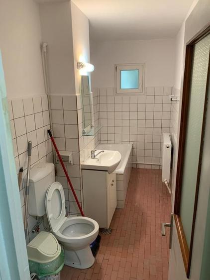 Garsonieră decomandată în Milcov