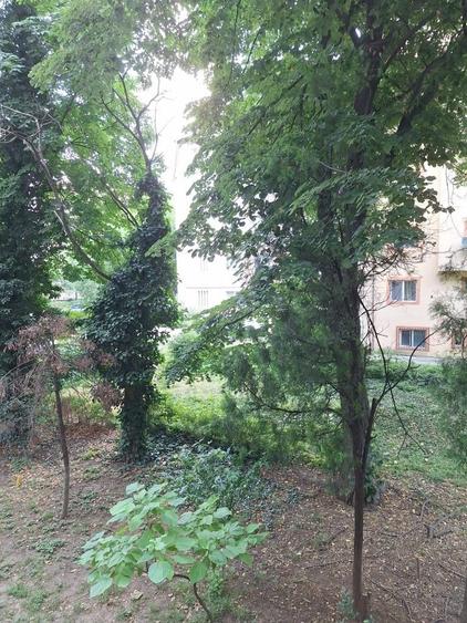 Garsonieră semidecomandată în Central