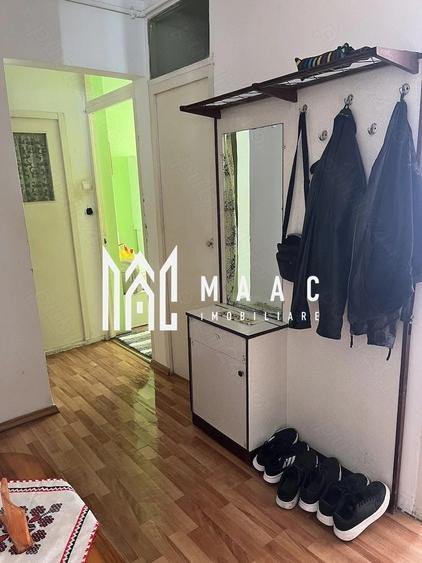 Apartament cu 3 camere decomandat, mobilat în Valea Aurie