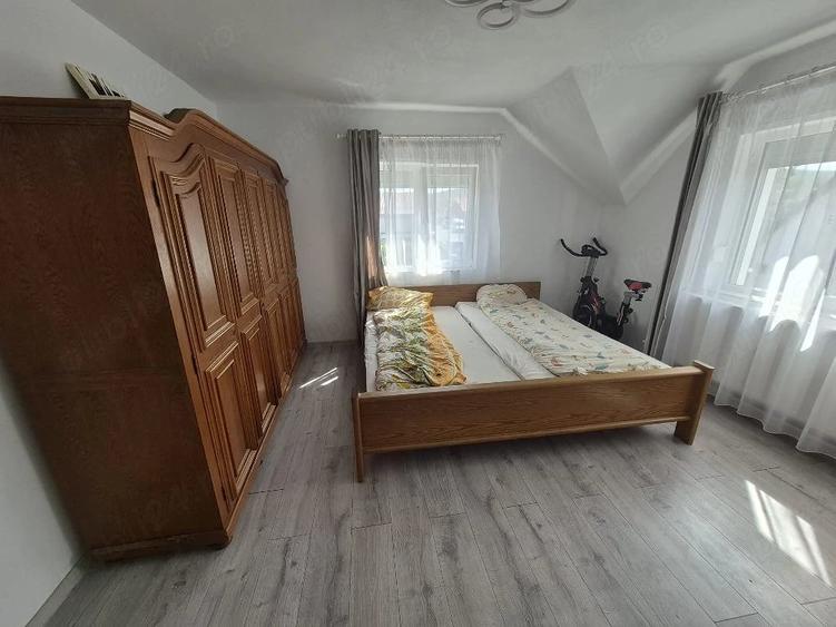 Casă cu Teren 850 Mp în Petrești