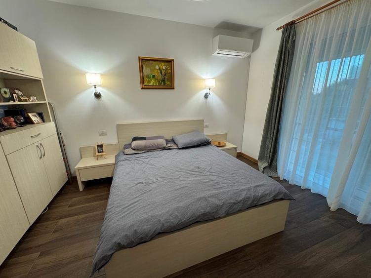 Apartament cu 2 camere decomandat în Sisești