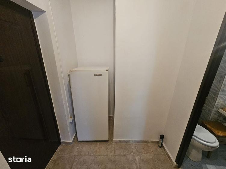 Garsonieră decomandată în Central