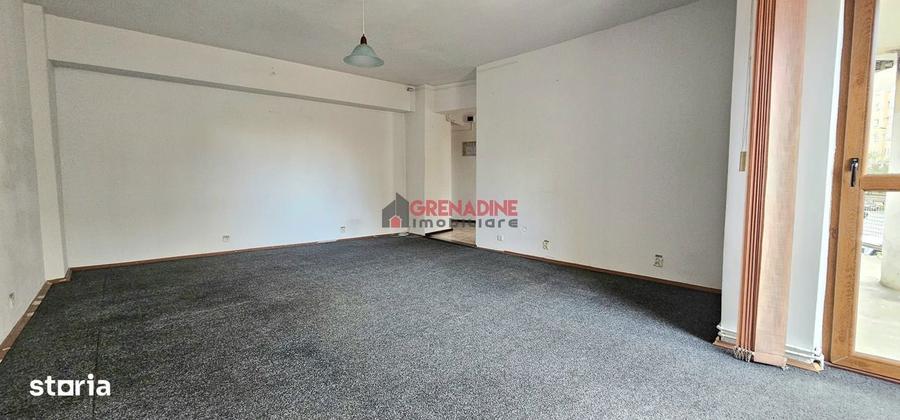 Apartament cu 2 camere decomandat în Centrul Civic