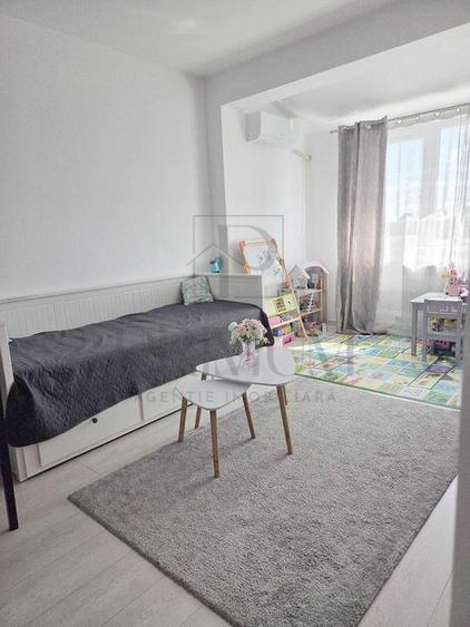 Garsonieră decomandată în Buziașului