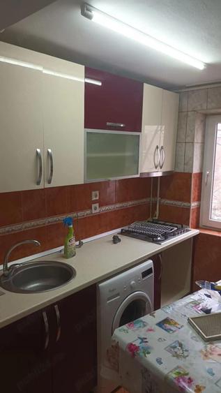 Apartament cu 2 camere decomandat în Micro 14