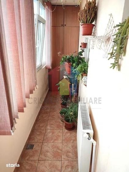 Apartament cu 2 camere decomandat în Radu Negru