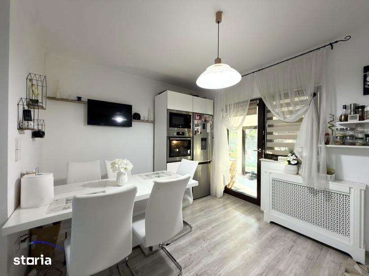 Casă cu 4 camere cu Teren 458 Mp în Sânmihaiu Român