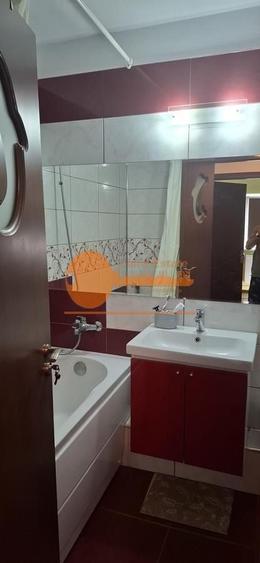 Apartament cu 2 camere decomandat, mobilat în Tei