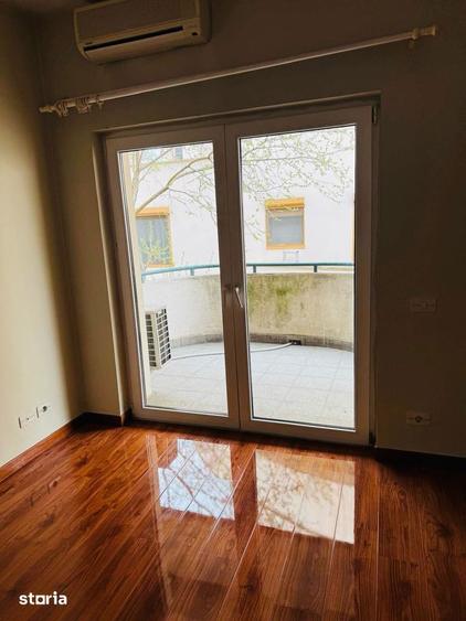 Apartament cu 3 camere în Primăverii