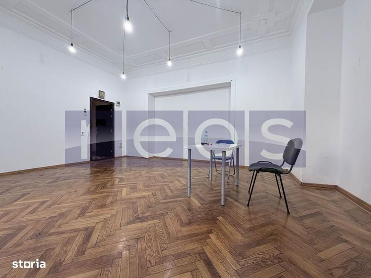 Apartament cu 4 camere semidecomandat în Cișmigiu