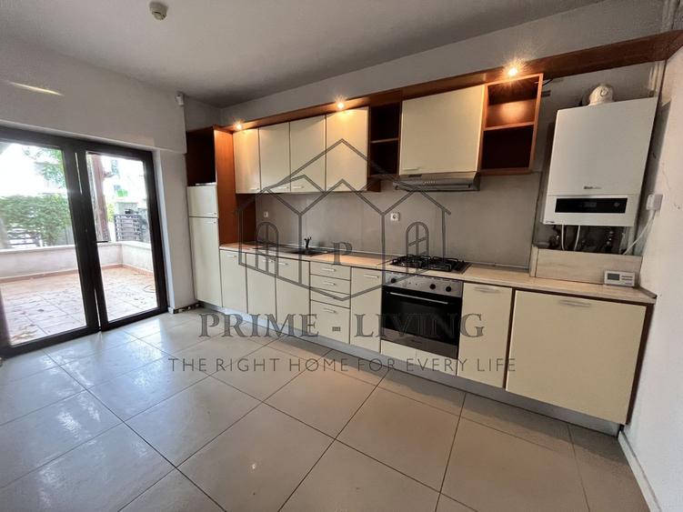 Duplex cu 6 camere cu Canalizare în Străulești