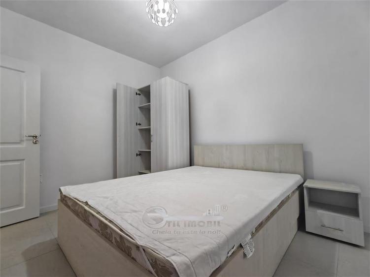 Apartament cu 3 camere decomandat, mobilat în Cug