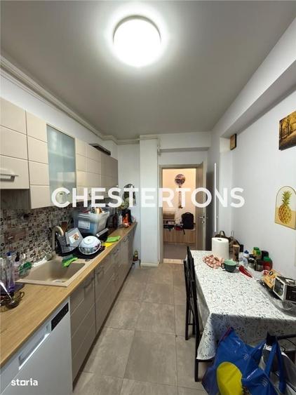 Apartament cu 3 camere decomandat în Ghencea