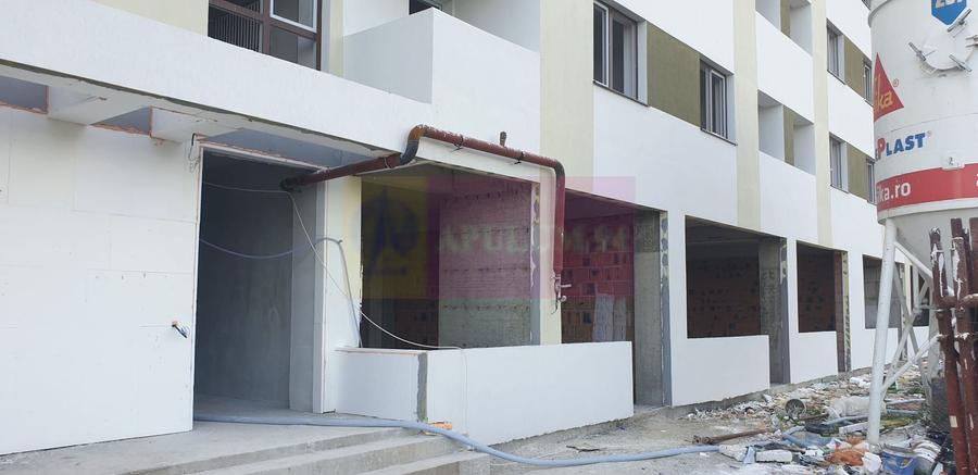 Spațiu comercial, de 330 mp, în Chiajna